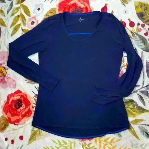 Athleta women’s pullover workout top with thumb holes crewneck size large navy - Picture 1 of 9